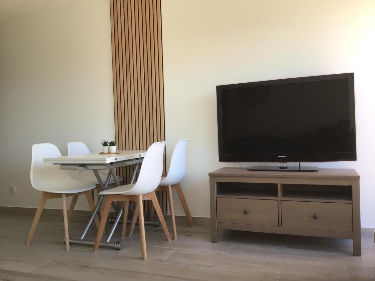 Appartement Pieds Dans L'Eau Vue Mer Bormes Les Mimosas Eksteriør bilde